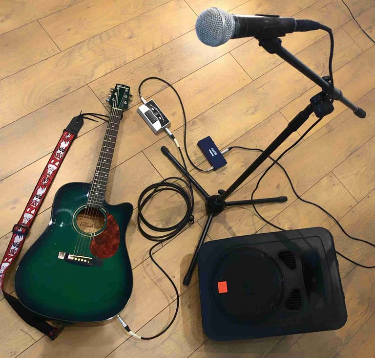 Acoustic guitar and mix set up